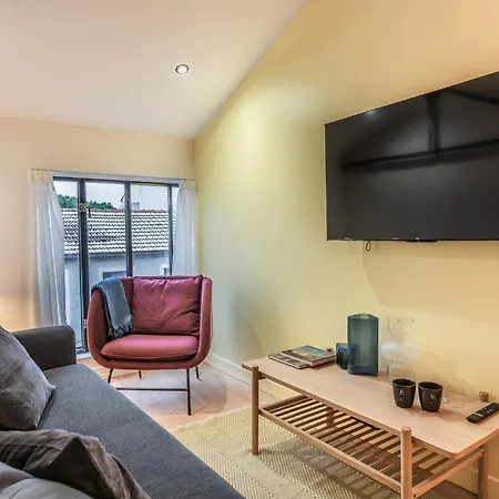 Architect Loft - 15 Min From Center - 8 Guest Appartement